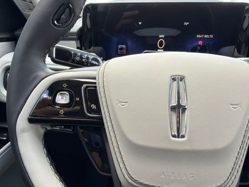 New 2026 Lincoln Aviator Reserve AWD/4WD image 23