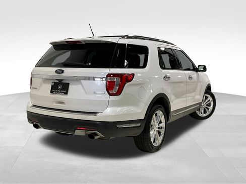 Used 2019 Ford Explorer Limited FWD image 5