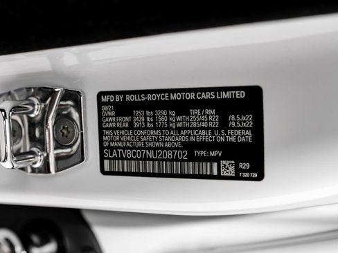 Used 2022 Rolls-Royce Cullinan Black Badge AWD/4WD image 54