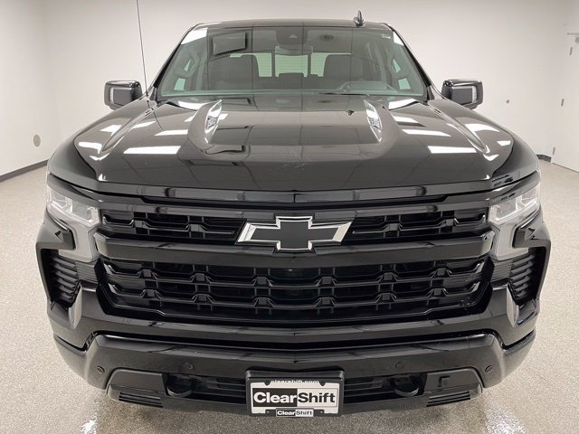 Used 2024 Chevrolet Silverado 1500 RST AWD/4WD image 3