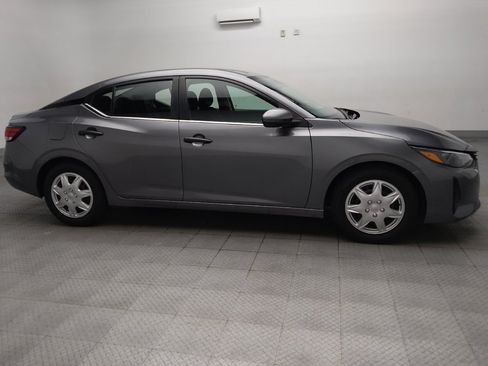 Used 2024 Nissan Sentra S FWD image 11