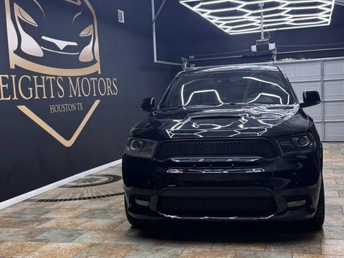 Used 2018 Dodge Durango SRT w/ Technology Group AWD/4WD image 2
