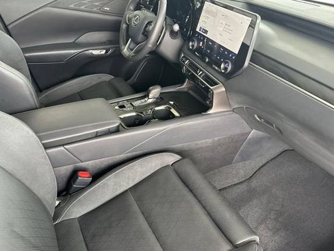 Used 2025 Lexus RX 350 w/ Convenience Package AWD/4WD image 19