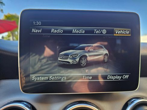 Used 2019 Mercedes-Benz GLA 250 image 12