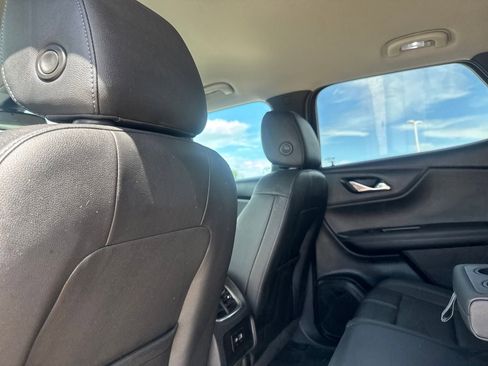 Used 2021 Chevrolet Blazer LT FWD image 31