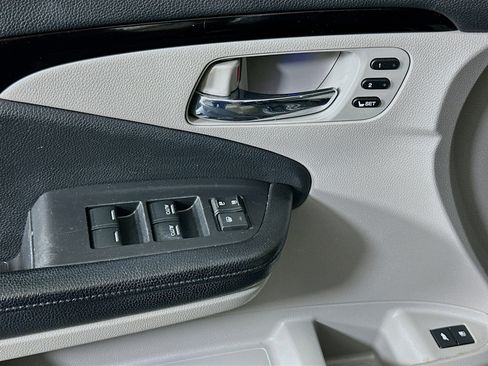 Used 2017 Honda Pilot Elite image 15