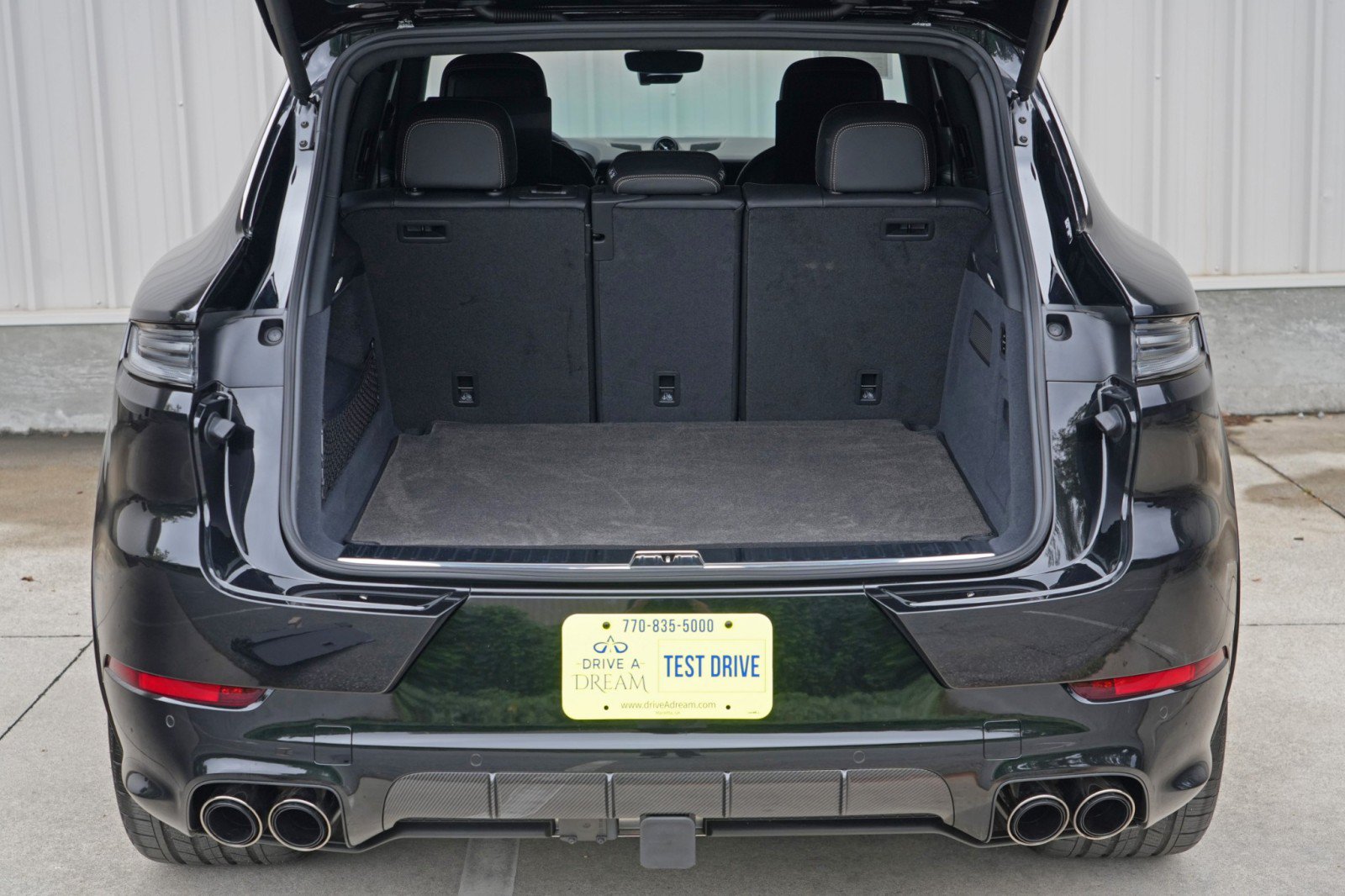 Used 2026 Porsche Cayenne GTS AWD/4WD image 10