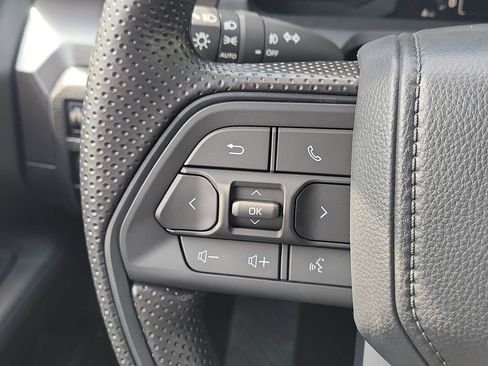New 2026 Toyota Tacoma SR5 RWD image 9