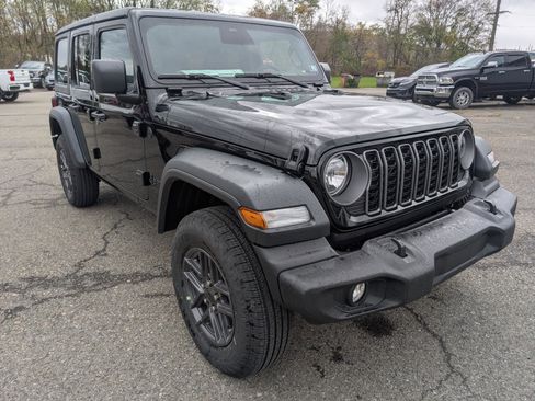 New 2026 Jeep Wrangler Unlimited Sport image 3