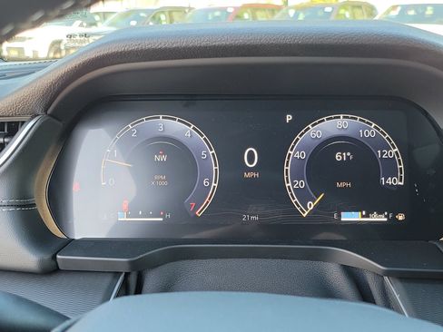New 2025 Jeep Grand Cherokee Altitude AWD/4WD image 7