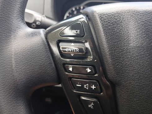 Used 2024 Nissan Frontier SV w/ Technology Package RWD image 22
