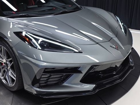 Used 2022 Chevrolet Corvette Stingray Preferred Cpe w/ Z51 Performance Package RWD image 51