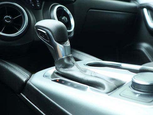 Used 2021 Chevrolet Blazer LT image 50