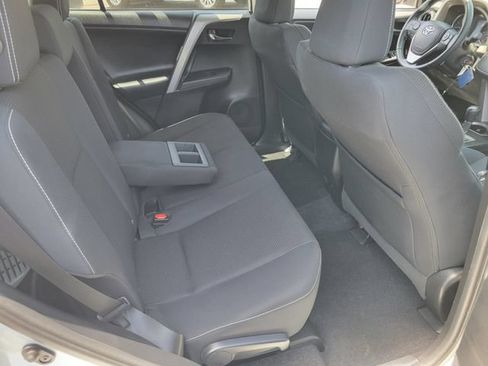 Used 2016 Toyota RAV4 XLE FWD image 20
