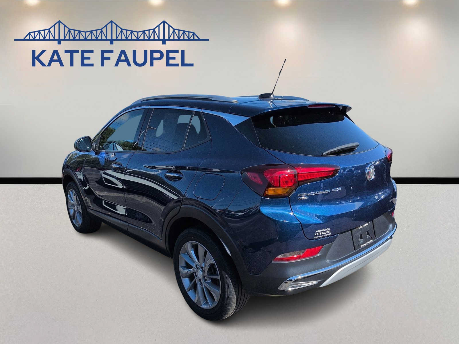 Used 2023 Buick Encore GX Essence w/ Experience Buick Package AWD/4WD image 5
