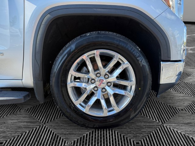 Used 2021 GMC Sierra 1500 SLT w/ SLT Convenience Package AWD/4WD image 9