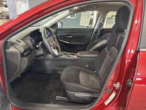 Certified 2023 Nissan Sentra SR w/ Electronics Package FWD image 11