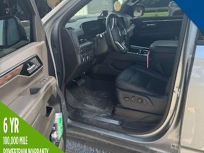 Used 2025 Chevrolet Suburban Z71 w/ Comfort Package