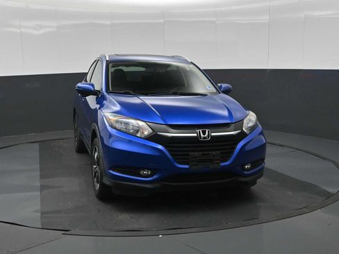 Used 2018 Honda HR-V EX-L image 3