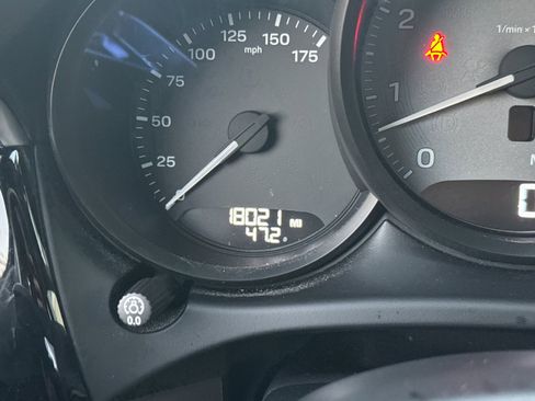 Used 2023 Porsche Macan S image 26