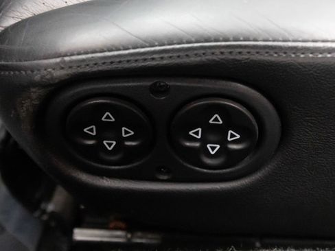 Used 1995 Porsche 911 Carrera RWD image 45