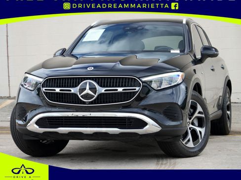 Used 2025 Mercedes-Benz GLC 350e 4MATIC image 1