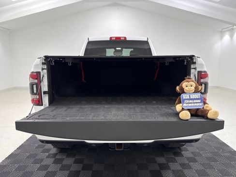 Used 2023 RAM 2500 Big Horn w/ Night Edition AWD/4WD image 10