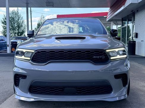 Used 2021 Dodge Durango SRT Hellcat w/ Technology Group AWD/4WD image 7