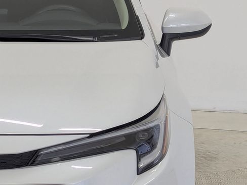 Used 2024 Toyota Corolla LE image 11