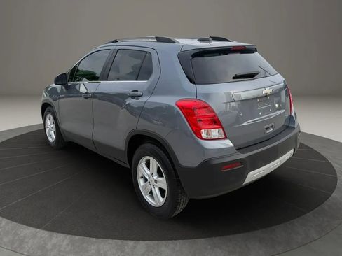 Used 2015 Chevrolet Trax LT w/ LT Sun and Sound Package FWD image 6