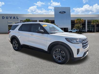 New 2026 Ford Explorer Active w/ Active Comfort Package