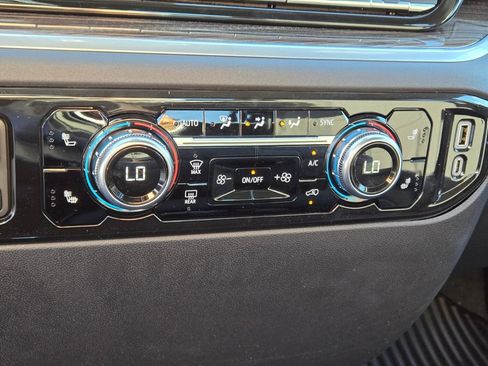 New 2026 GMC Sierra 1500 Elevation AWD/4WD image 13