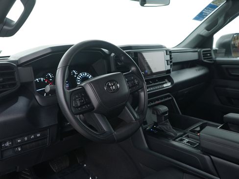 Used 2025 Toyota Tundra SR image 24