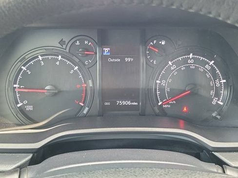 Used 2021 Toyota 4Runner SR5 Premium AWD/4WD image 25