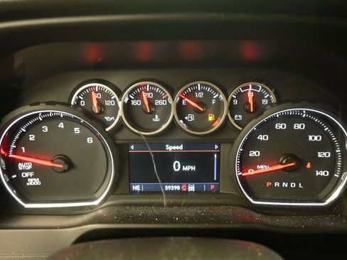 Used 2020 Chevrolet Silverado 1500 LT AWD/4WD image 11
