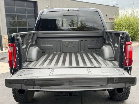 Used 2025 Ford F150 Raptor AWD/4WD image 8