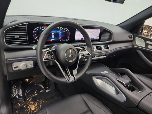 Certified 2024 Mercedes-Benz GLE 350 4MATIC image 9