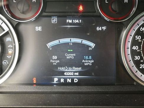 Used 2021 RAM 1500 Classic SLT w/ Electronics Convenience Group AWD/4WD image 32