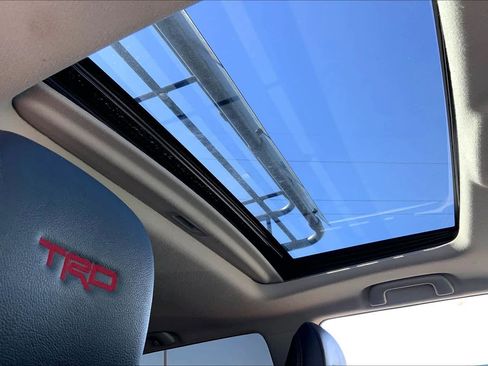 Used 2021 Toyota 4Runner TRD Off-Road Premium w/ Moonroof Package image 14