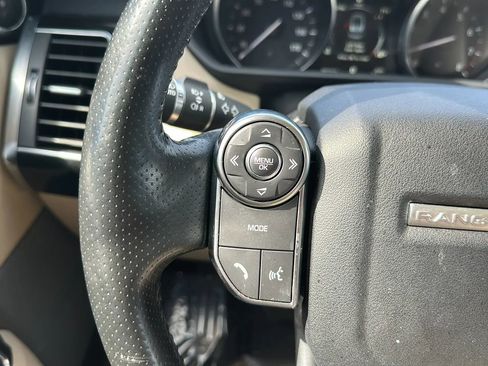 Used 2016 Land Rover Range Rover Sport HSE image 37