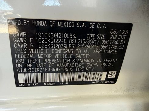Certified 2024 Honda HR-V LX image 44