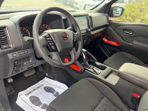 Used 2024 Nissan Frontier Pro-X w/ Technology Package RWD image 8