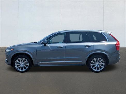 Used 2016 Volvo XC90 T6 Inscription w/ Vision Package AWD/4WD image 2