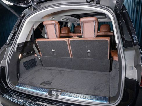 New 2025 Mercedes-Benz GLS 450 4MATIC image 6