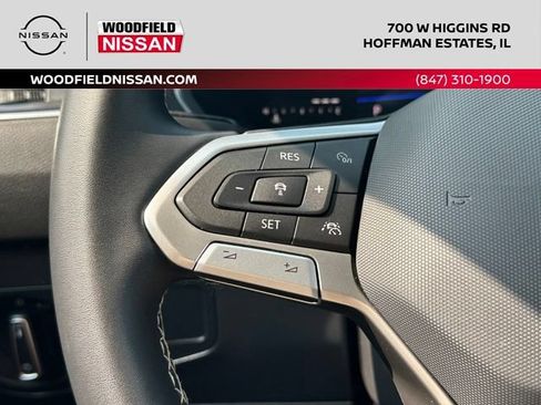 Used 2023 Volkswagen Tiguan SE w/ Panoramic Sunroof Package FWD image 38