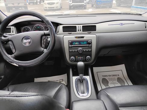 Used 2009 Chevrolet Impala SS w/ Convenience Package image 4
