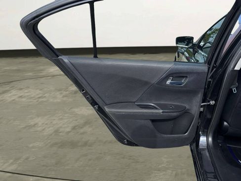 Used 2015 Honda Accord LX image 13