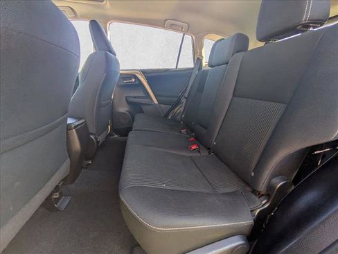 Used 2015 Toyota RAV4 XLE image 19