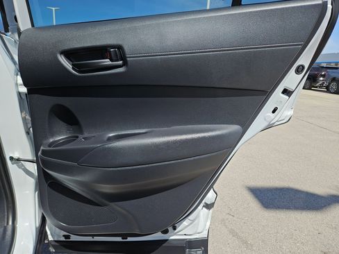 Used 2023 Toyota Corolla Cross image 26