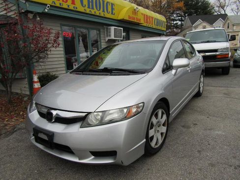 Used 2010 Honda Civic LX image 9